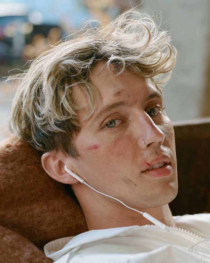 CR Fashion Book Issue 26 #25