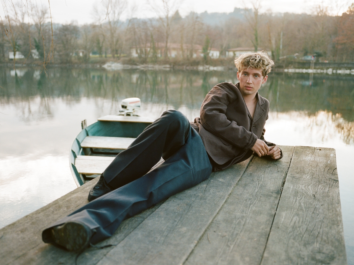 CR Fashion Book Issue 26 #32