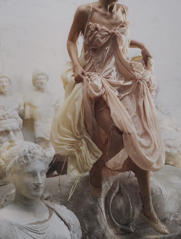 First Issue Vogue Greece #8