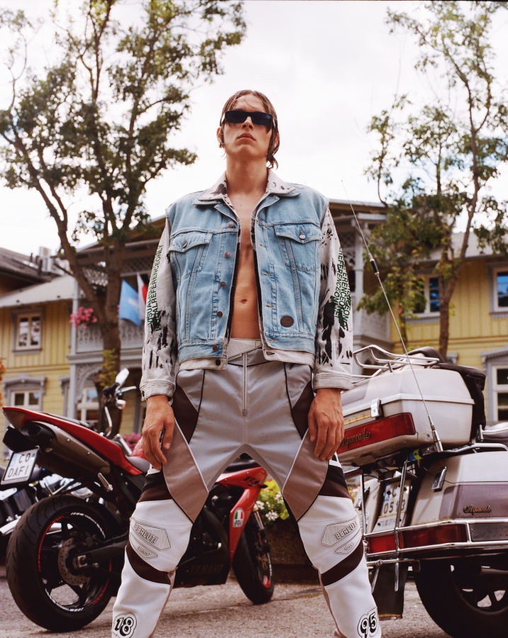 T: The New York Times Style Magazine Singapore August Issue #7