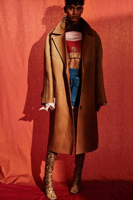 Vogue Arabia November Issue  #1