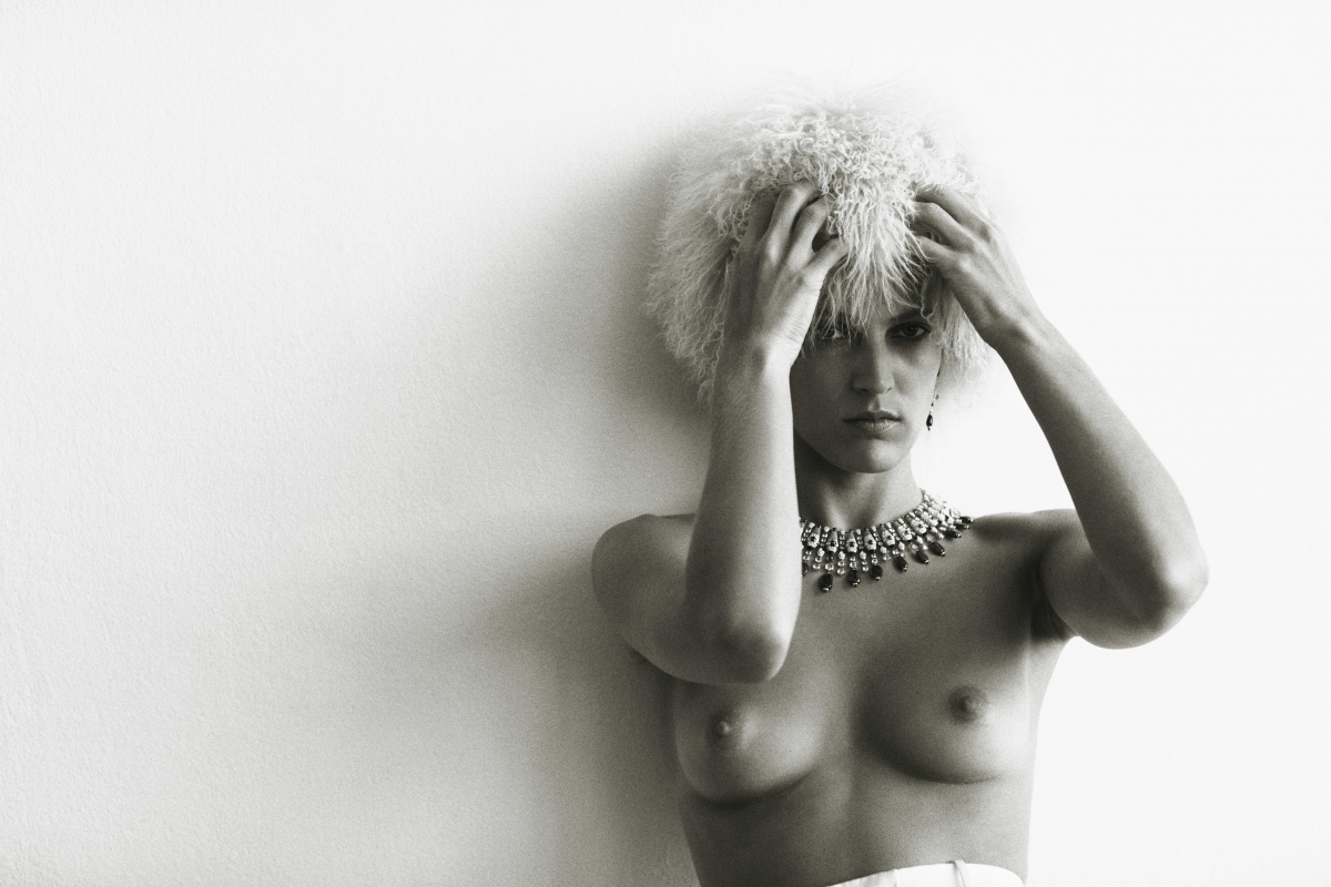 Vogue Spain November Issue  #5